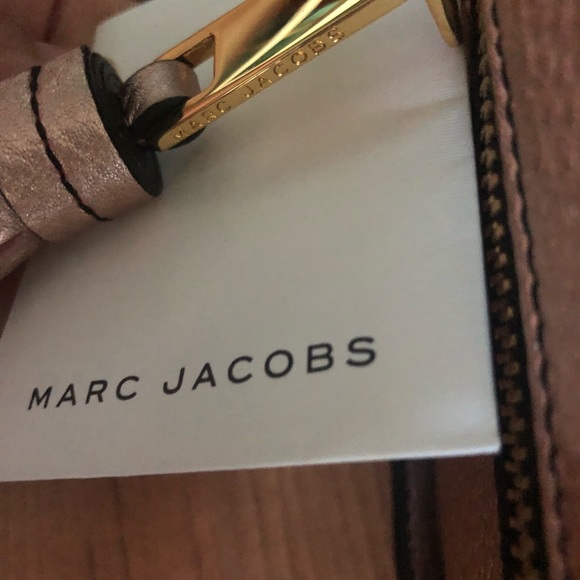 🍂SOLD OUT🍂 Marc Jacobs Crossbody - Picture 7 of 8